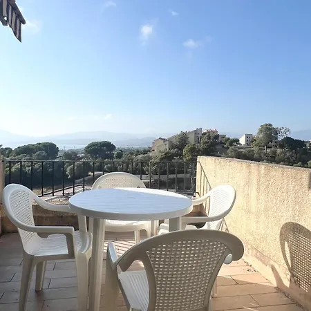 Au Coeur De Porticcio (Corsica)